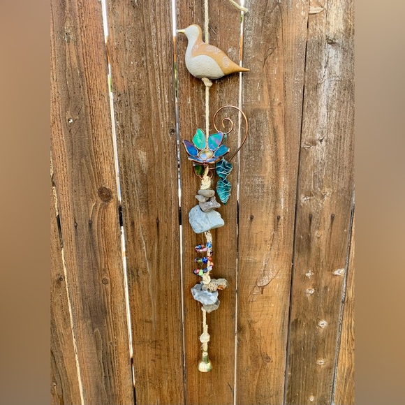 Magic Garden Bird w/ Stained Glass Water Lilly Sea Rocks Wind Chime Sun Catcher - Picture 10 of 13